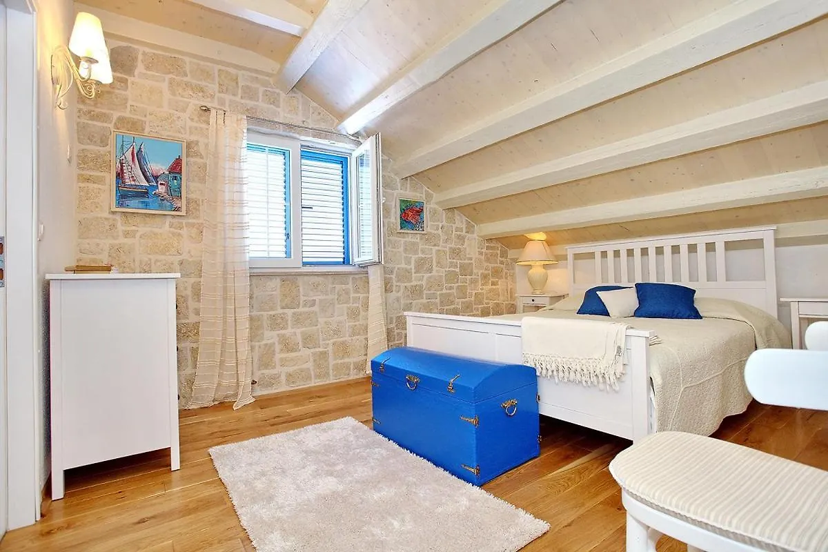 Villa Antisin Преко Хорватия